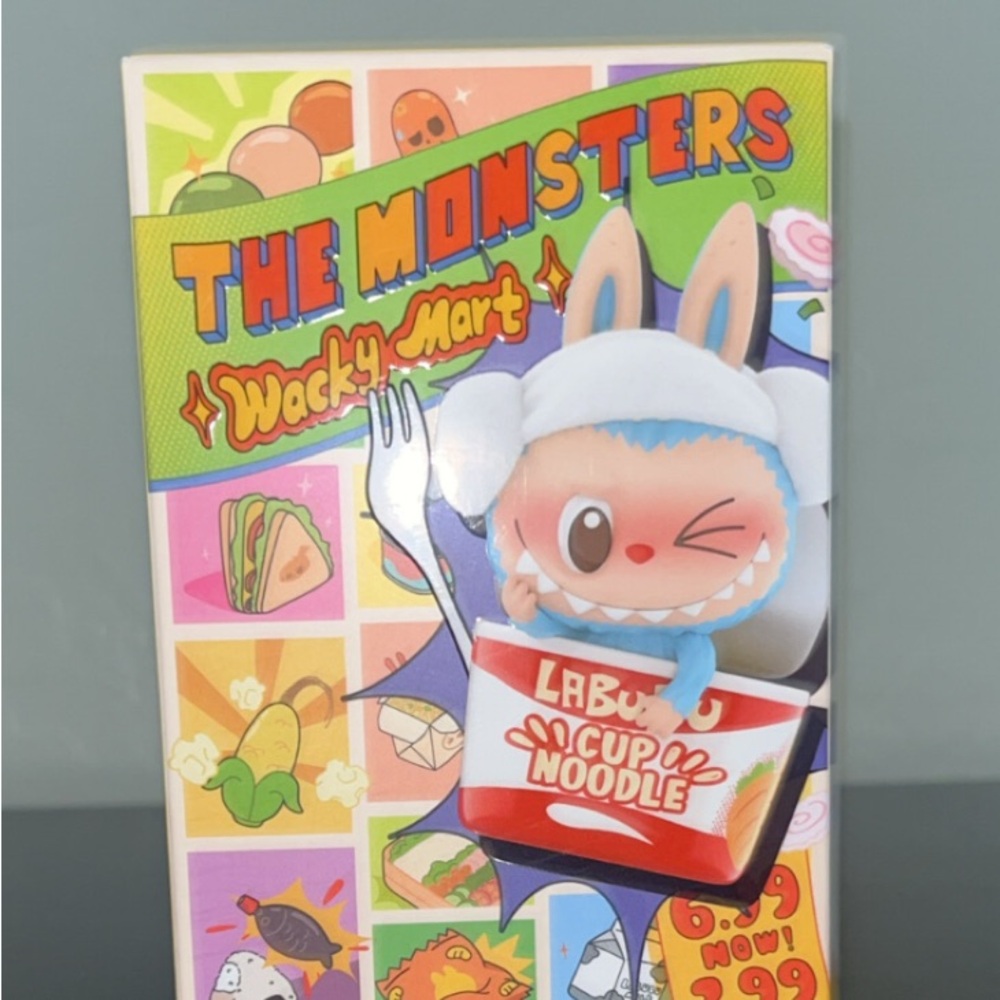 The Monsters Wacky Mart Action Figure - Blue and White